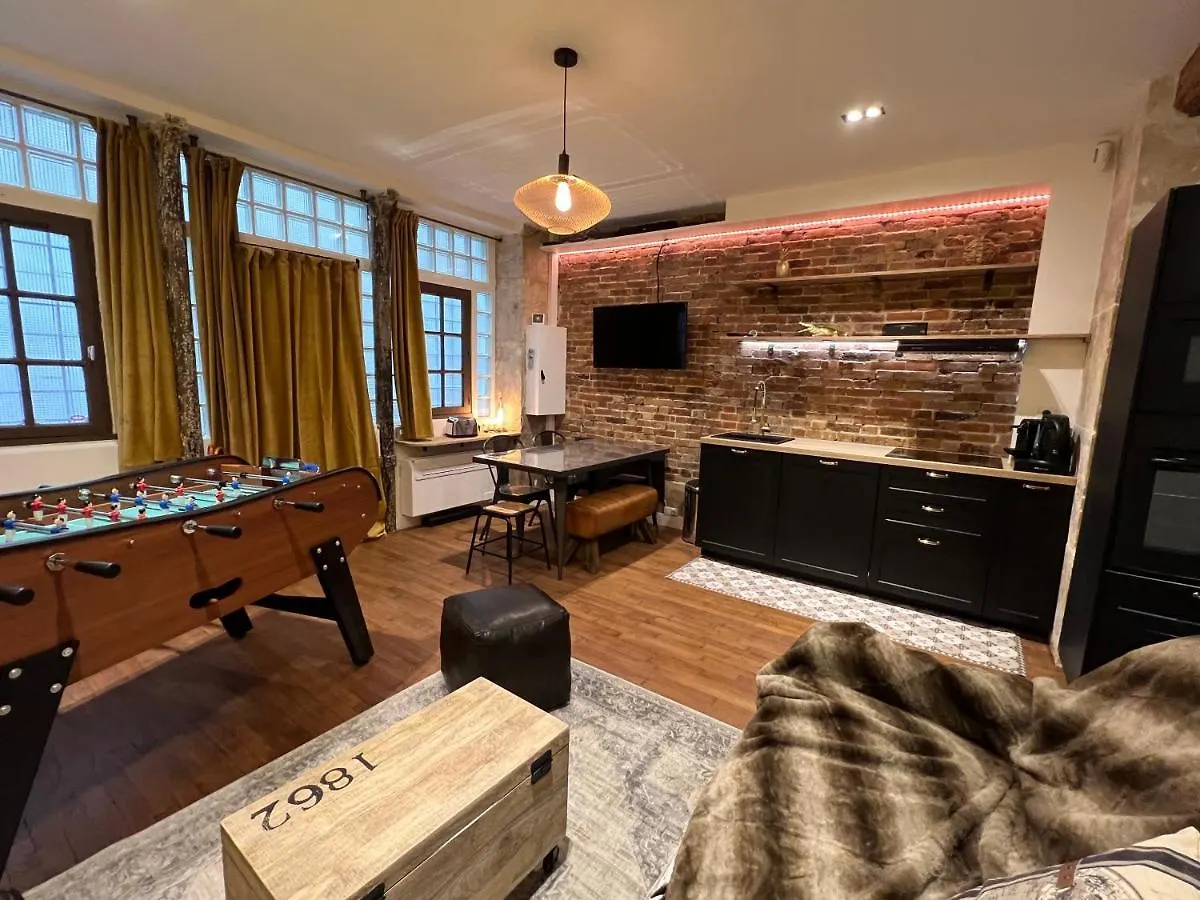 Good Vibes Luxurious Loft In Paris 11Th, With Ac & Table Football 0*,  France