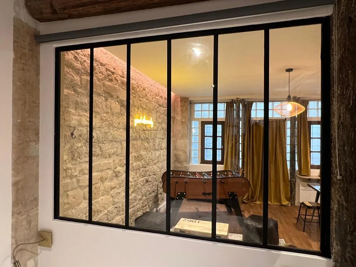Good Vibes Luxurious Loft In Paris 11Th, With Ac & Table Football